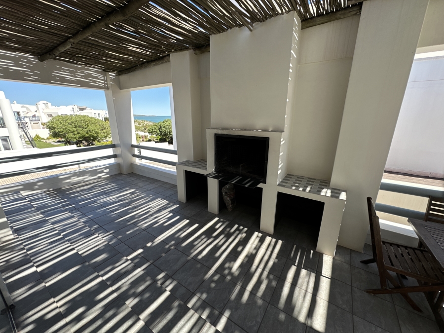 4 Bedroom Property for Sale in Paradise Beach Western Cape